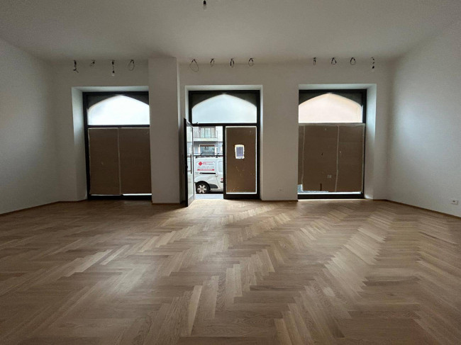 Negozio in affitto a Milano