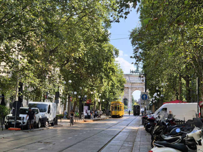 Negozio in affitto a Milano