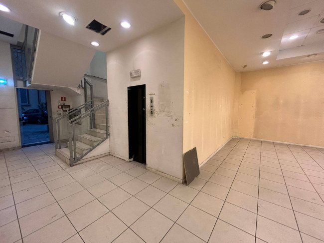 Negozio in affitto a Milano