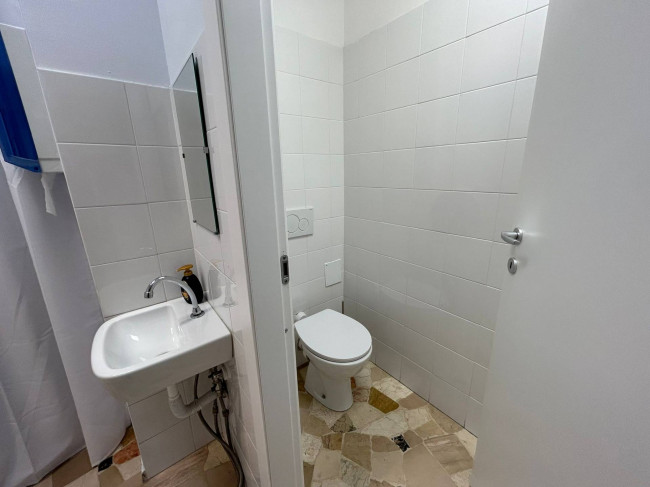 Negozio in vendita a Milano