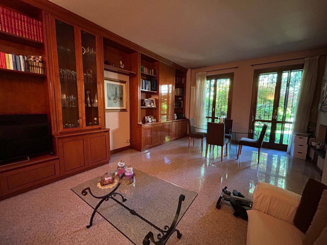 Villa in vendita a Seregno