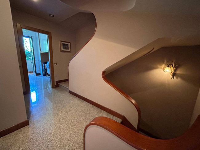 Villa in vendita a Seregno