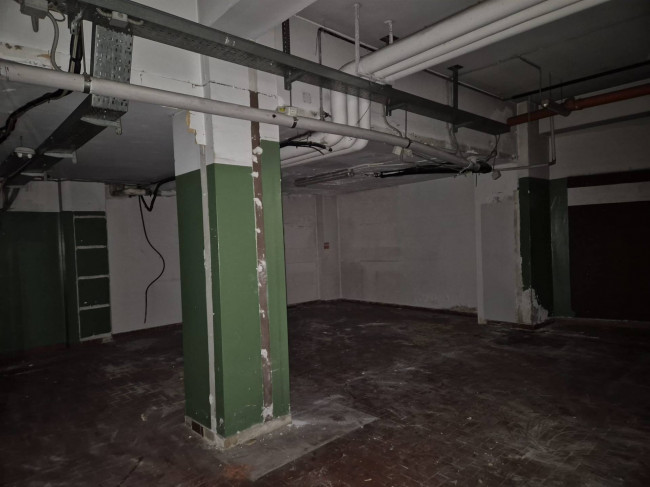 Negozio in vendita a Milano