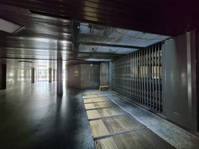 Negozio in vendita a Milano