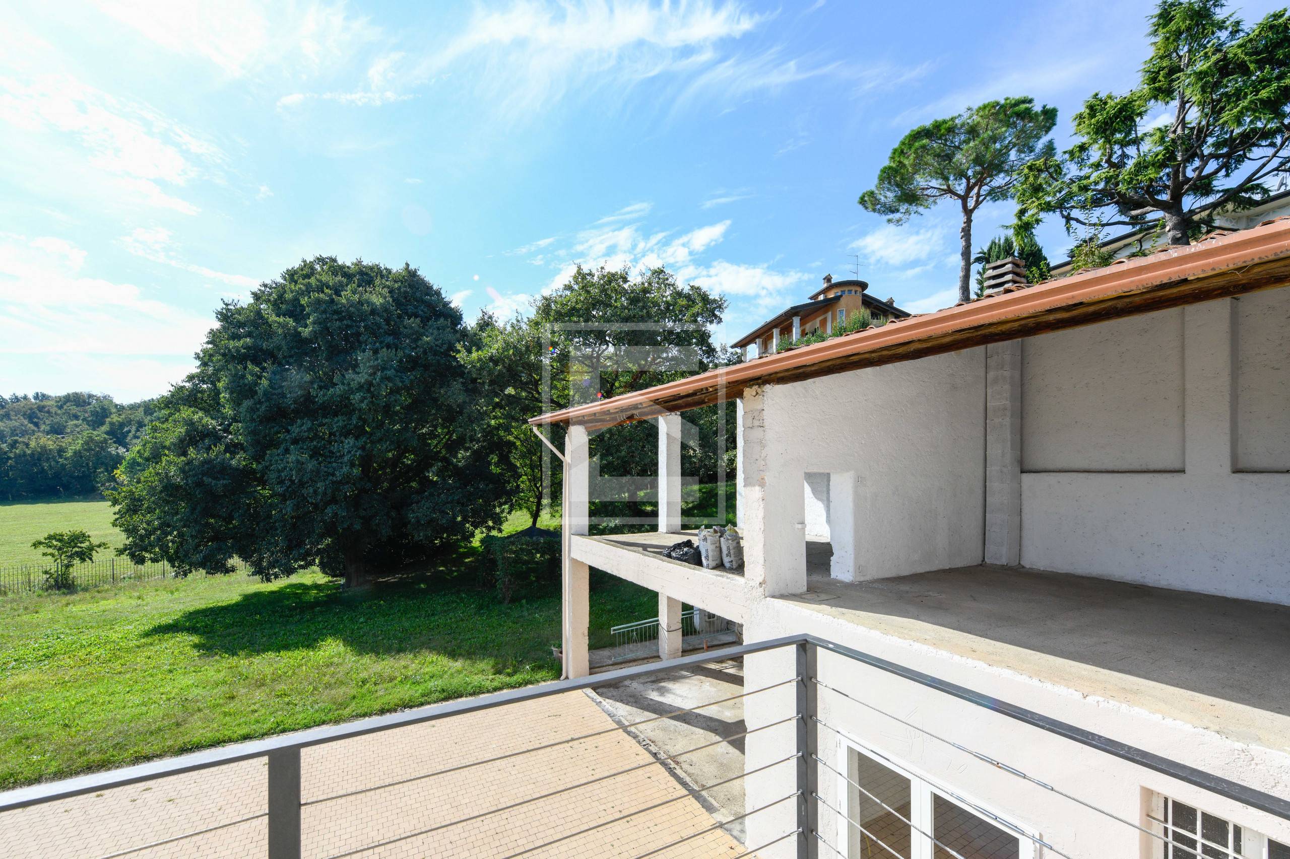 Villa in vendita a Lonato Del Garda (BS)