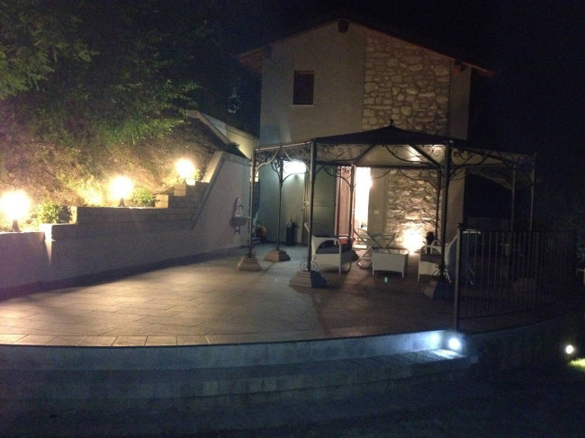 Villa in vendita a Picedo, Polpenazze Del Garda (BS)