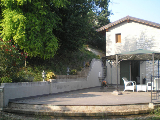 Villa in vendita a Picedo, Polpenazze Del Garda (BS)