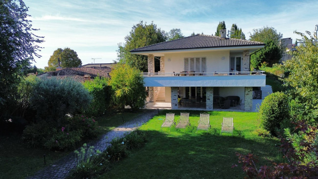 Villa in vendita a Montinelle, Manerba Del Garda (BS)