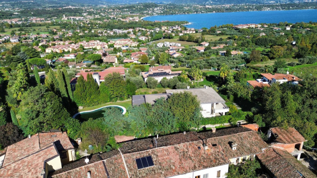 Villa in vendita a Montinelle, Manerba Del Garda (BS)