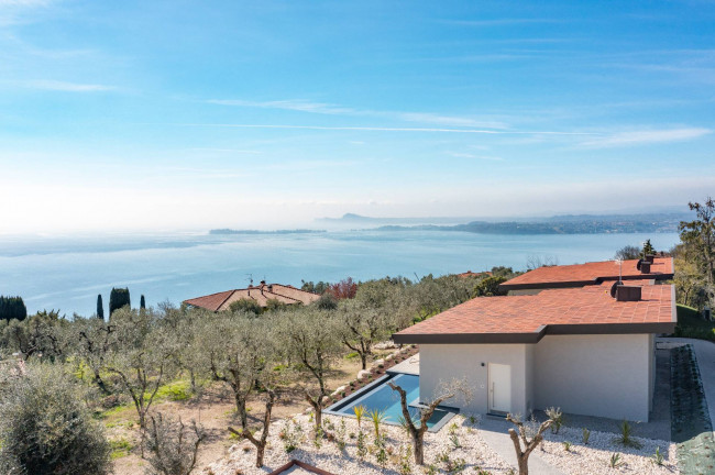 Villa in vendita a Toscolano-maderno (BS)