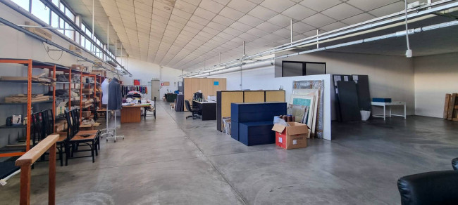 Capannone Industriale