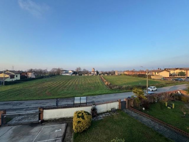 Appartamento in vendita a Battuda