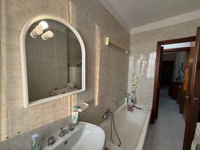 Appartamento in vendita a Battuda