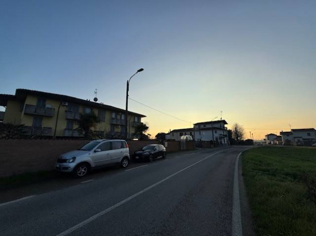 Appartamento in vendita a Battuda