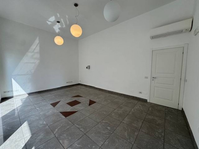 Studio/Ufficio in affitto a Pavia