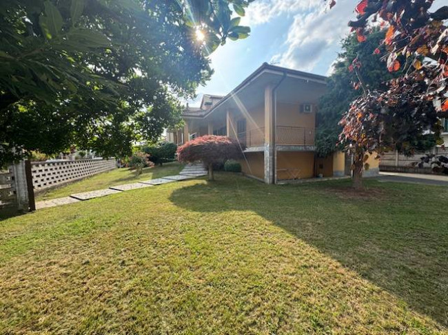 Villa in vendita a Marcignago