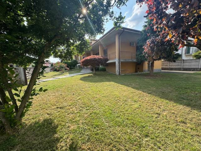 Villa in vendita a Marcignago