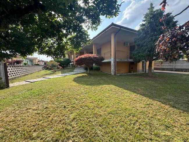 Villa in vendita a Marcignago