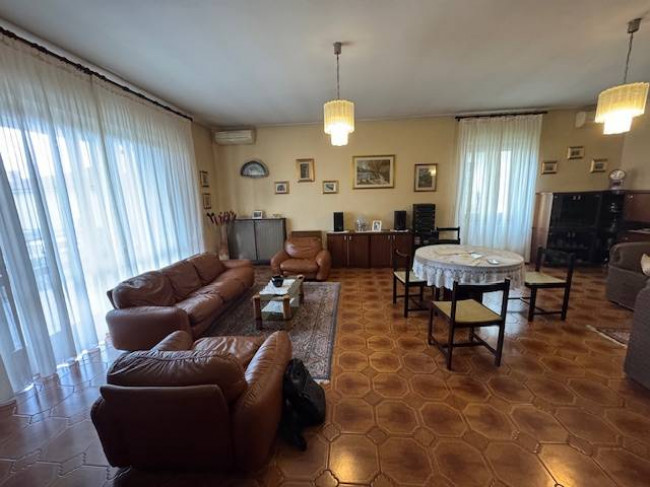 Villa in vendita a Marcignago