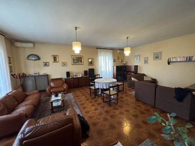 Villa in vendita a Marcignago