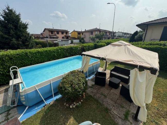Villetta bifamiliare in vendita a Ceranova