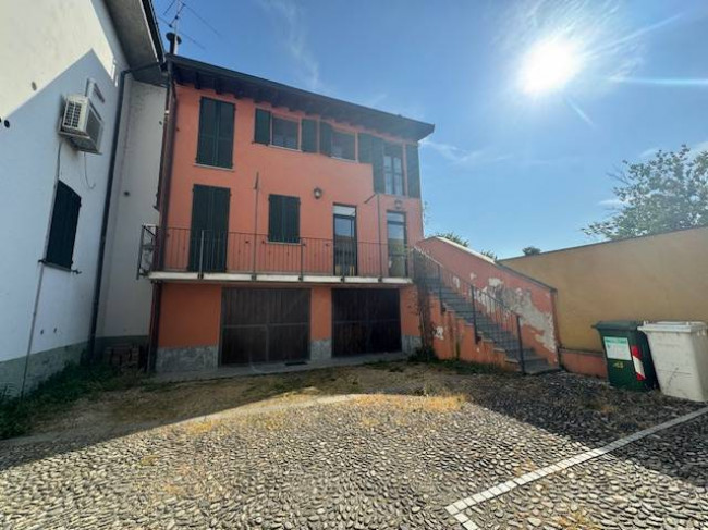 Appartamento in affitto a Pavia