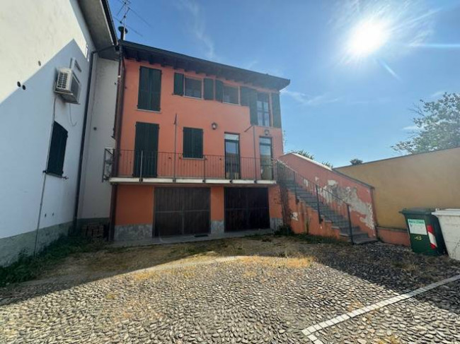 Appartamento in affitto a Pavia