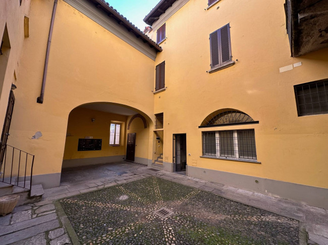 Appartamento in affitto a Pavia