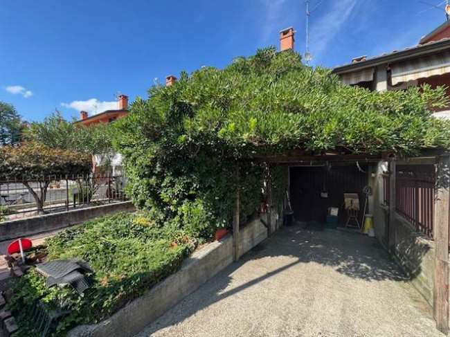Villette a schiera in vendita a San Martino Siccomario