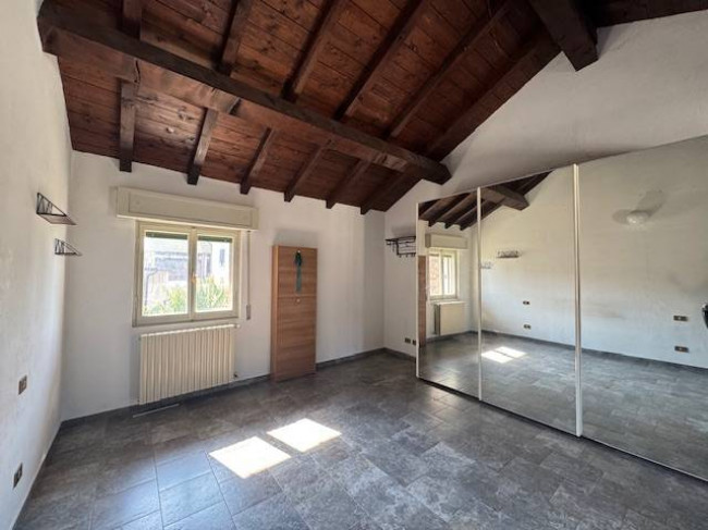 semindipendente in vendita a Pavia