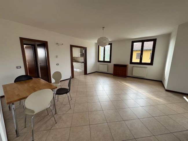 Appartamento in affitto a Pavia