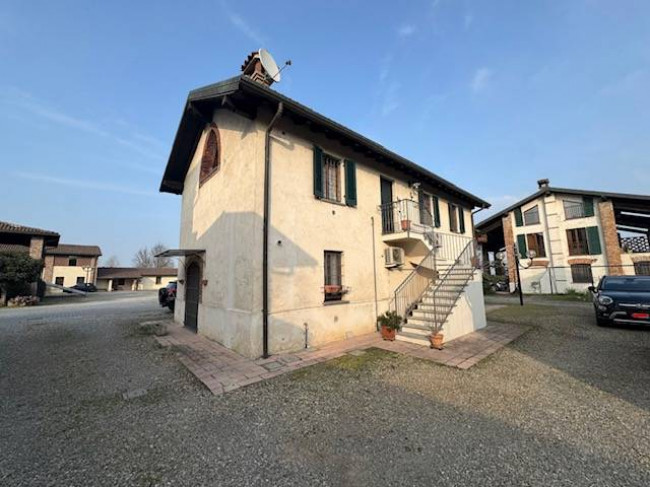 Appartamento in vendita a Pavia