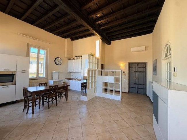 Appartamento in affitto a Pavia