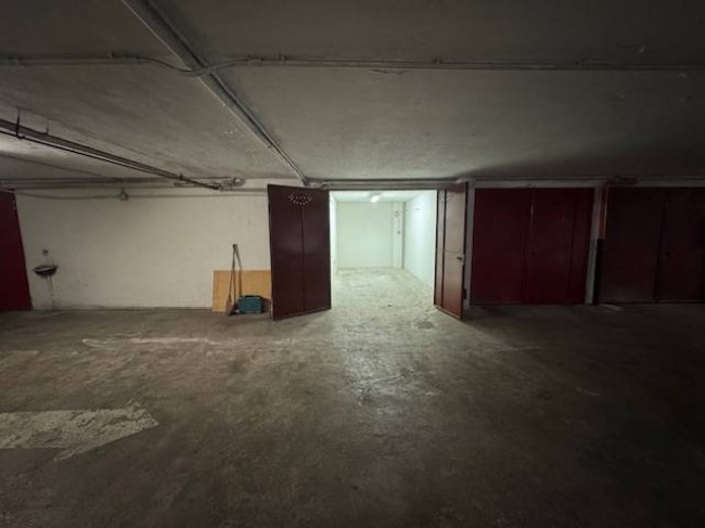 Box o garage in affitto a Pavia