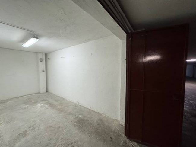 Box o garage in affitto a Pavia