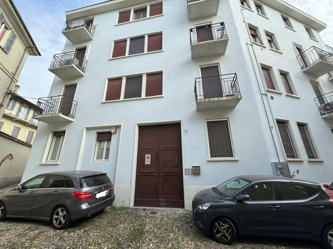 Appartamento in affitto a Pavia