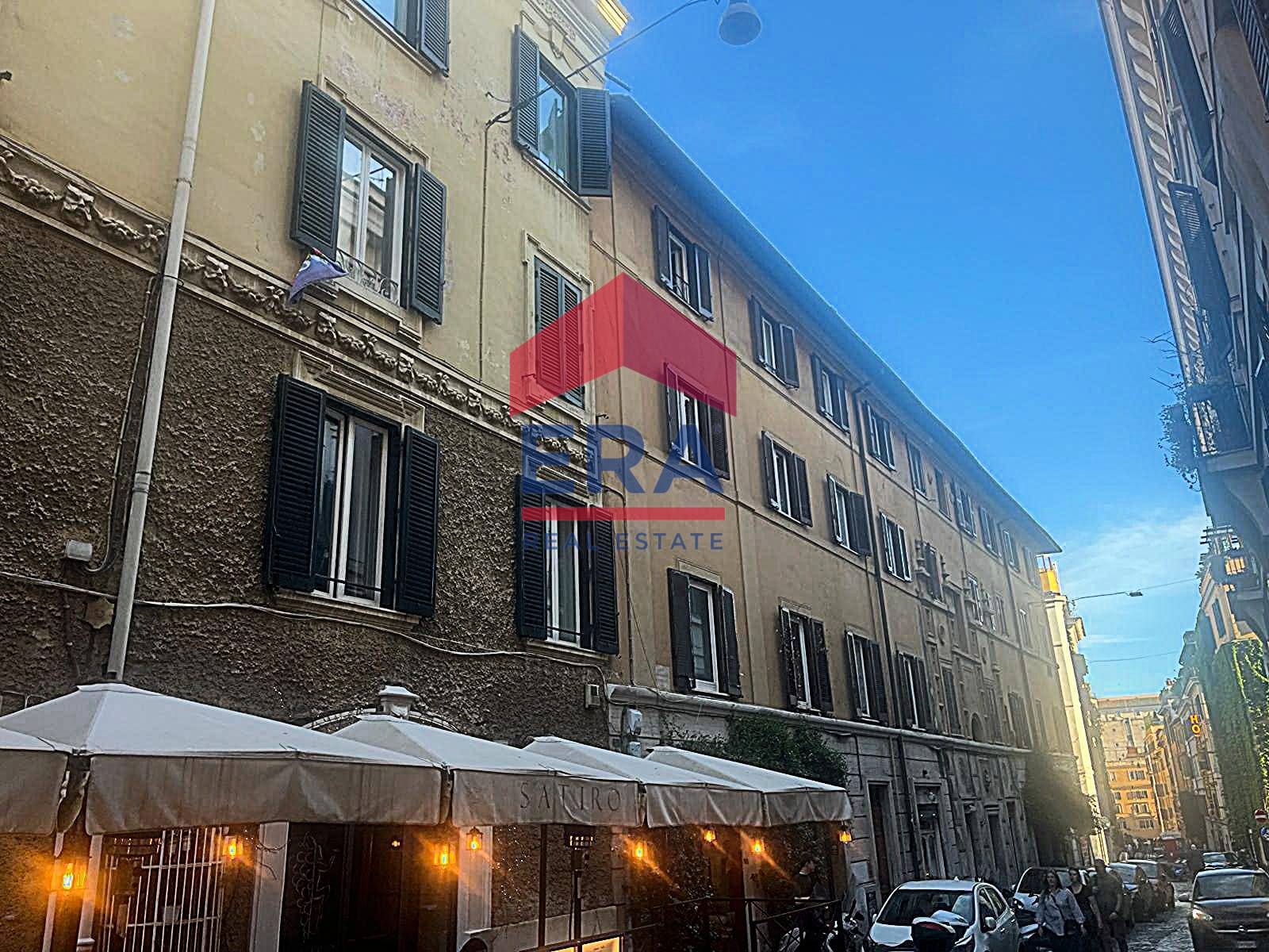 Appartamento in vendita a Centro Storico, Roma (RM)