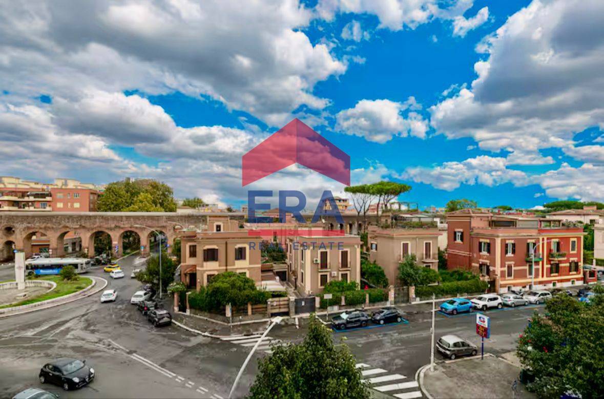Appartamento in vendita Roma