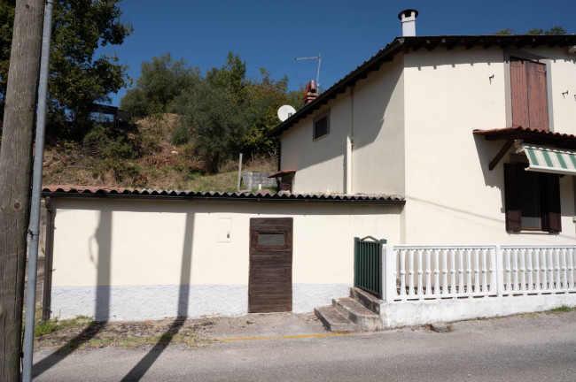 <span>Villa singola</span> in <span>vendita</span> a Subiaco