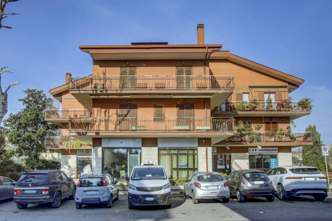 <span>Appartamento</span> in <span>vendita</span> a Guidonia Montecelio