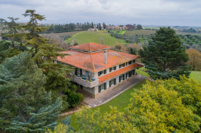 <span>Villa singola</span> in <span>vendita</span> a Ardea