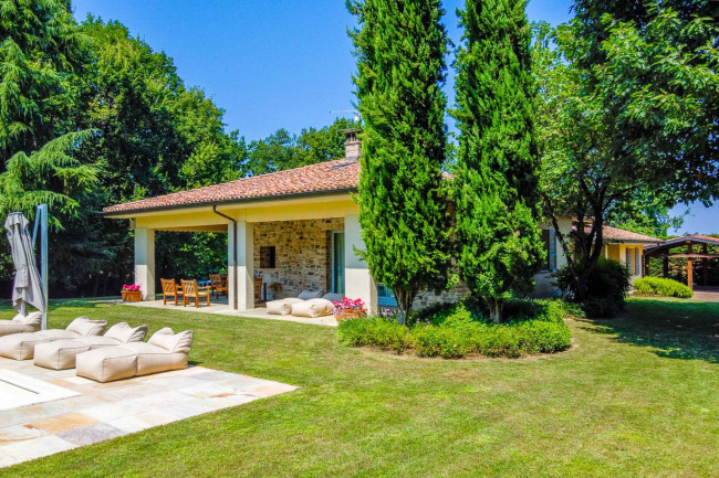 Villa singola in vendita a Gazzola