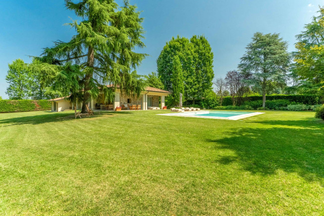 Villa singola in vendita a Gazzola