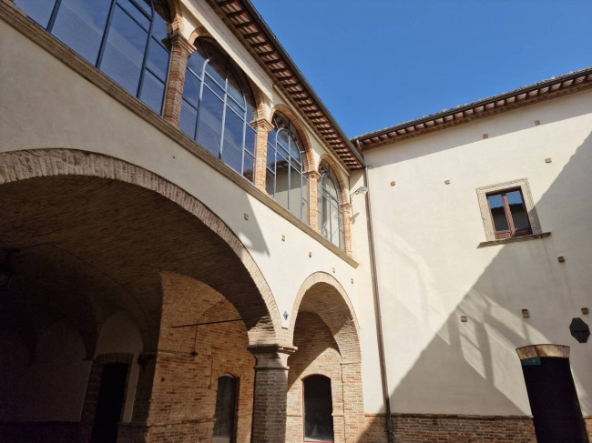 Albergo/Hotel in vendita a Corropoli
