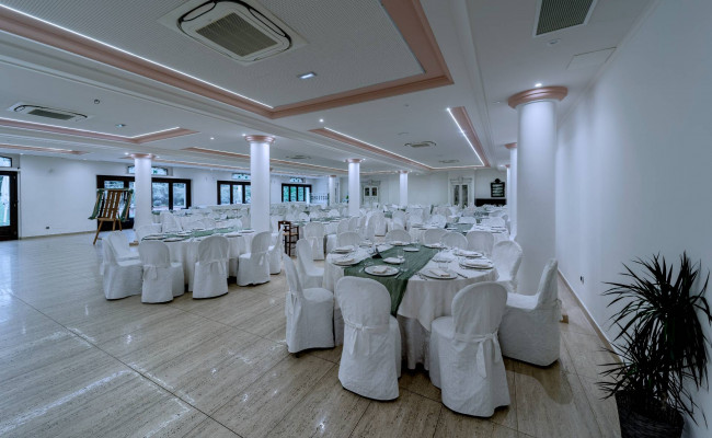 Albergo/Hotel in vendita a Corropoli