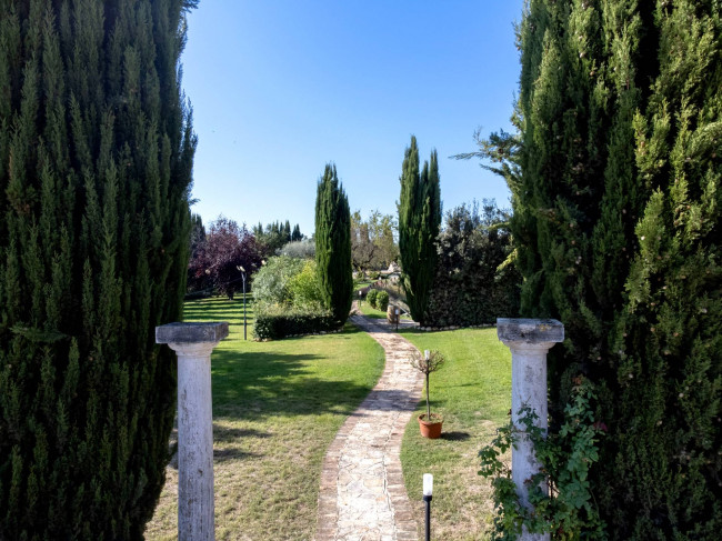 Albergo/Hotel in vendita a Corropoli