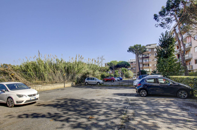 Appartamento in vendita a Ostia Ponente, Roma (RM)