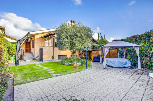 Villa a schiera in vendita a Roma