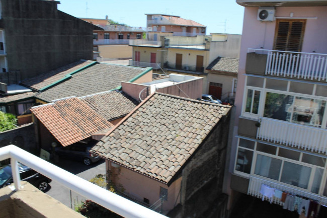 Appartamento in vendita a Aci Sant'Antonio