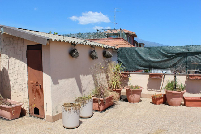 Appartamento in vendita a Aci Sant'Antonio